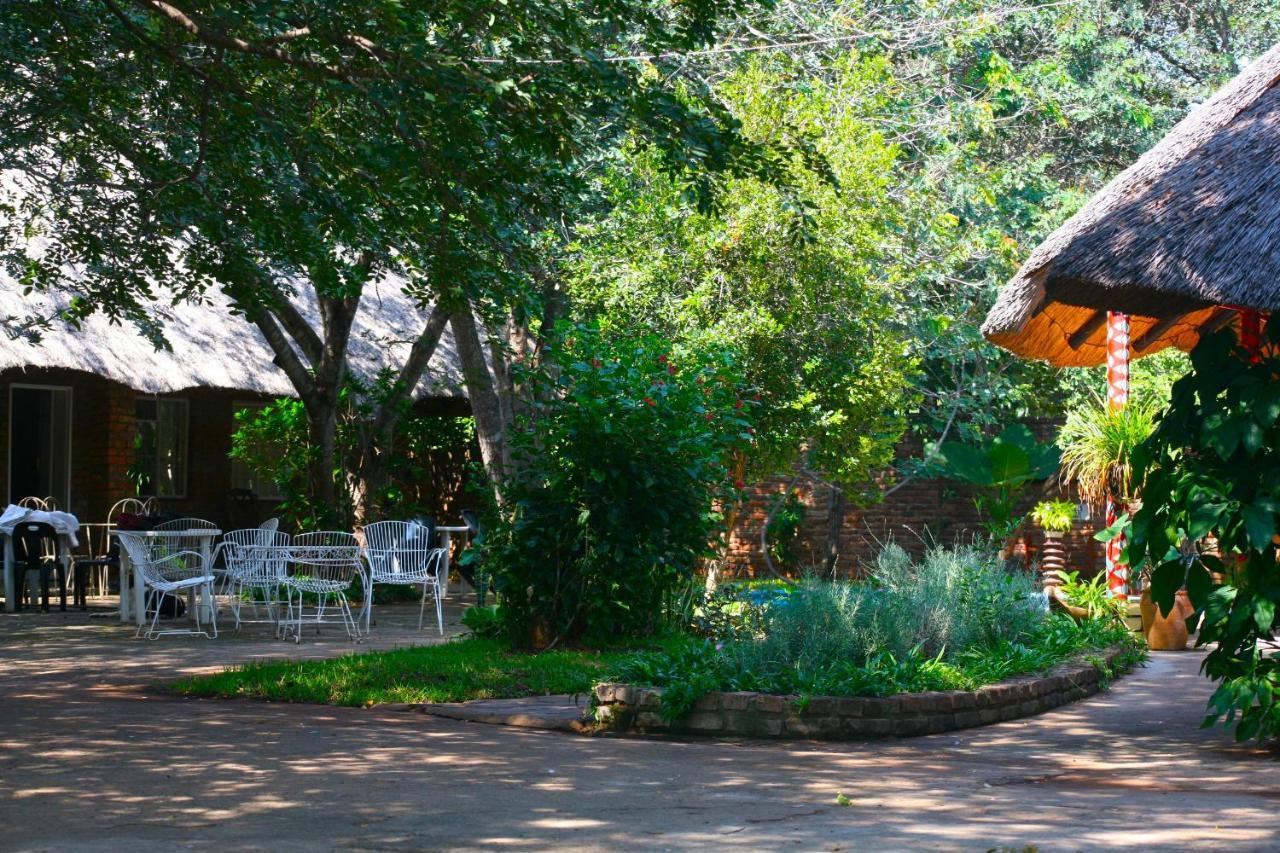 Mawuya Lodge Victoria Falls Eksteriør bilde