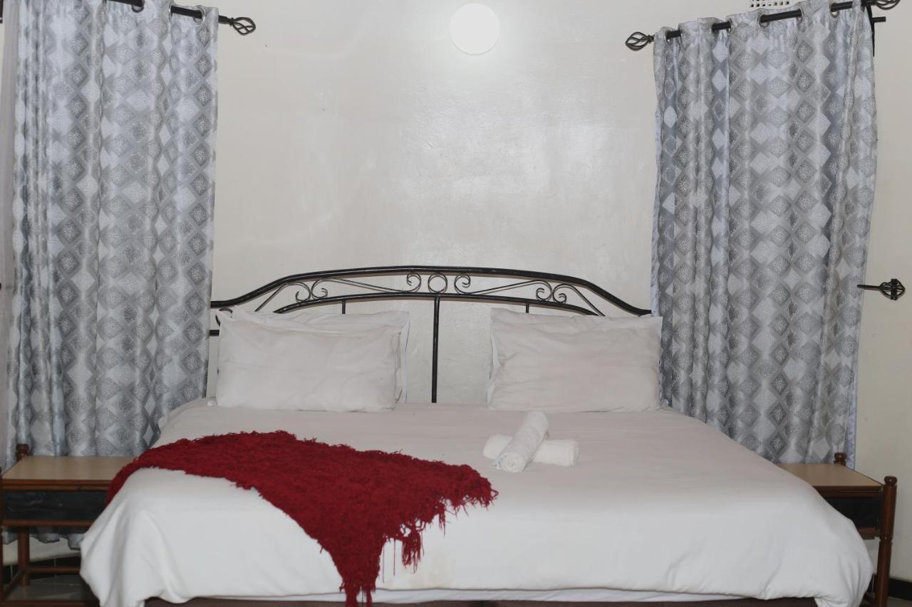 Mawuya Lodge Victoria Falls Eksteriør bilde